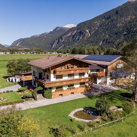 Hauseggerhof Villa Längenfeld Exterior photo