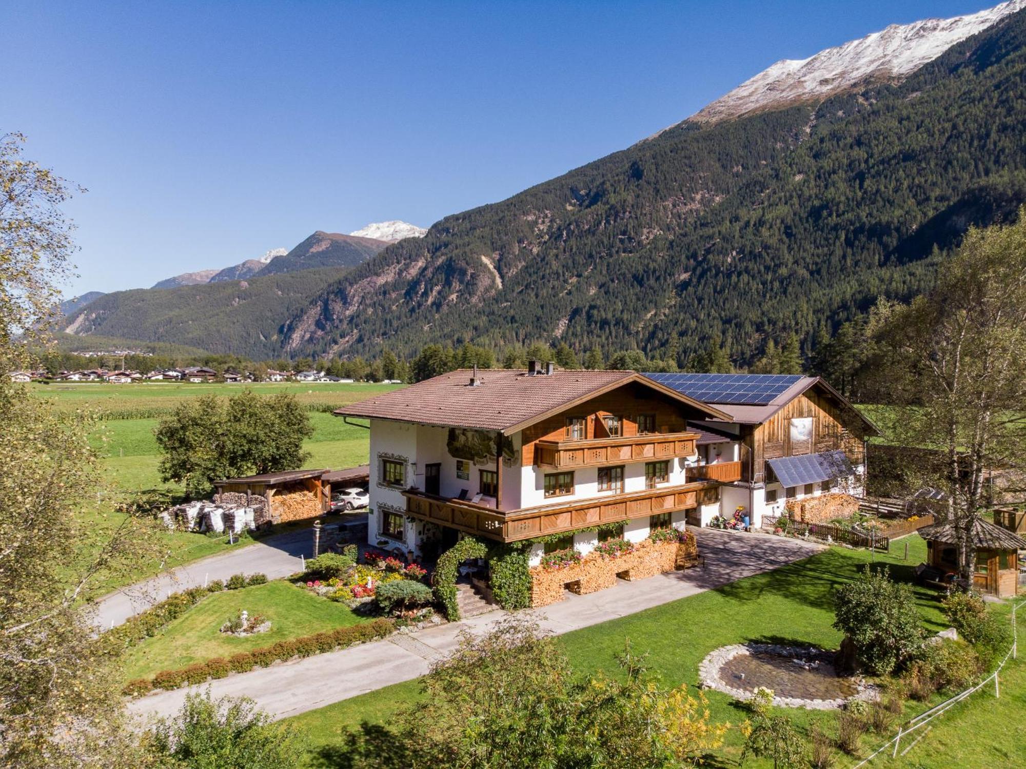 Hauseggerhof Villa Längenfeld Exterior photo